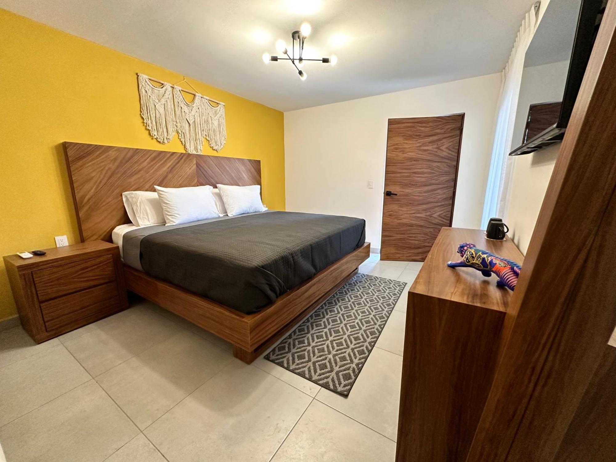 Hotel Boutique Villa Escondida, A Pasos De Lo Mejor En Tlaquepaque Exterior foto